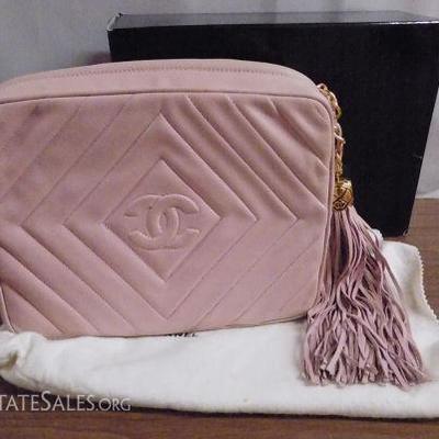 WPM071 Chanel Quilted Lambskin Bag - Pale Pink
