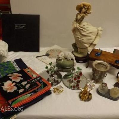 WPMO80 Glass, Crystal and Porcelain  Figurines and More!
