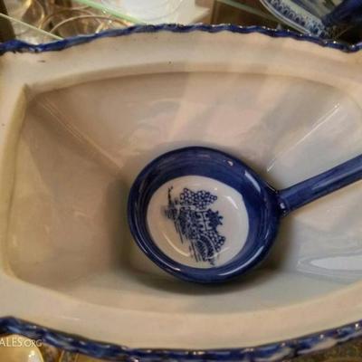 3 pc Pottery lot: Doulton match striker Wade biscuit bowl Blue and white tureen 