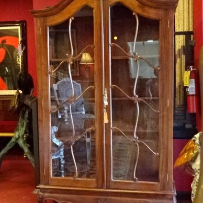 CHIPPENDALE STYLE DISPLAY CABINET