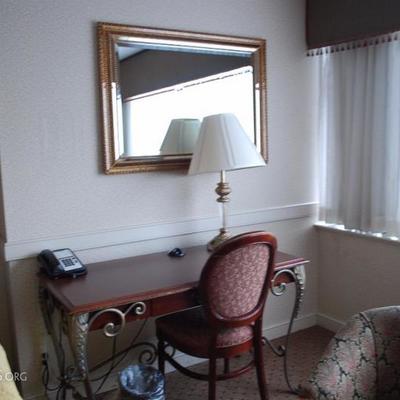 Room 512