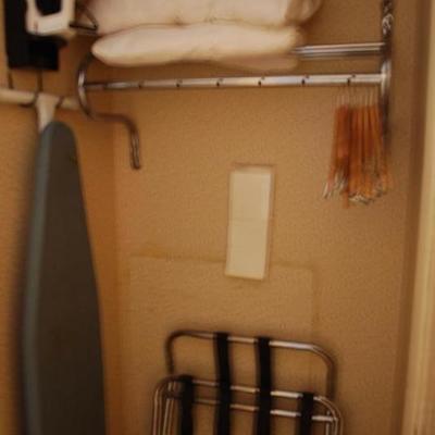 Room 909