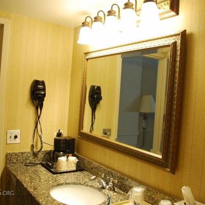 Room 402
