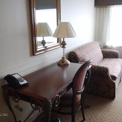 Room 401