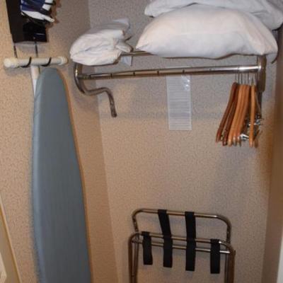 Room 320