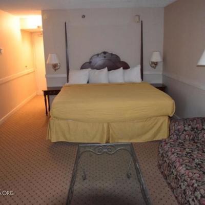 Room 721
