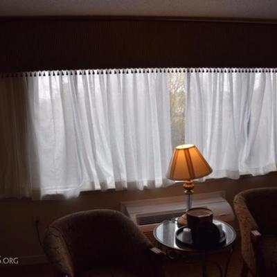 Room 411