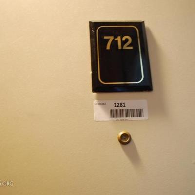 Room 712