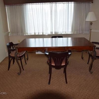 Suite 418