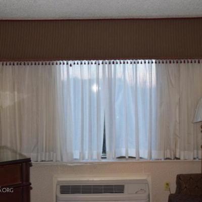 Room 722