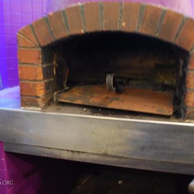 Pizza Oven; 2 paddles