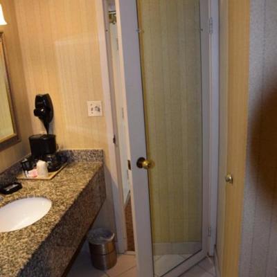 Room 605
