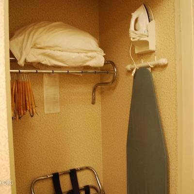 Room 712