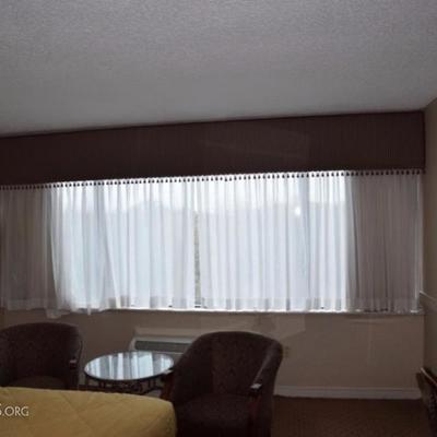 Room 802