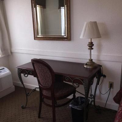 Room Contents 307