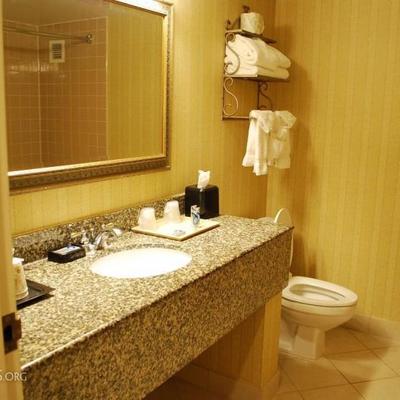 Room 715