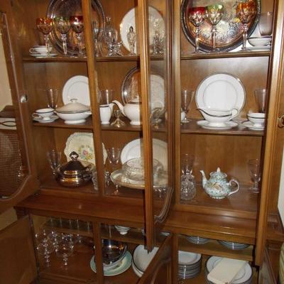 Continental China from Germany
72 pieces $240