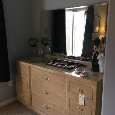 Dresser with mirror 