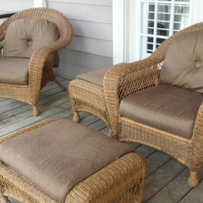 4 wicker chairs cushions included
2 footstools cushions included
round table with glass included
all for $1,040
