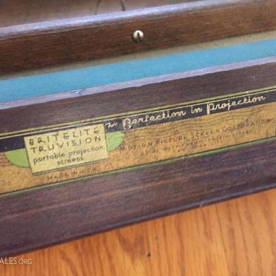 Vintage Britelite Truvision Projection Screen in self contained wood box