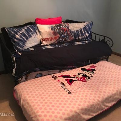Almost new trundle bed, used 3 times