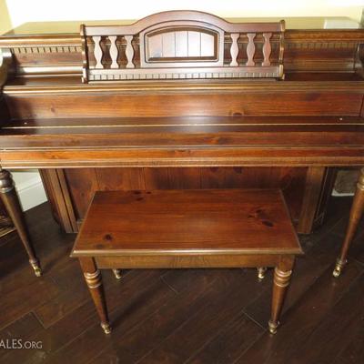 Lowrey Console Piano