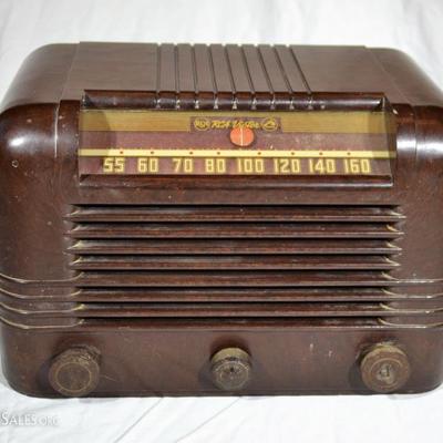 RCA Victor Tube Radio - Works