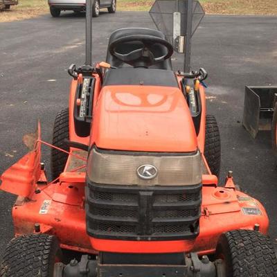 B1800 with B2200 Deck601 Hours