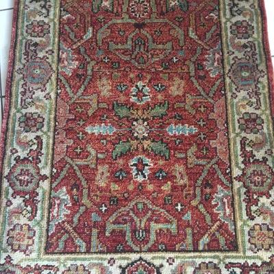 Hand knotted Oriental Rug