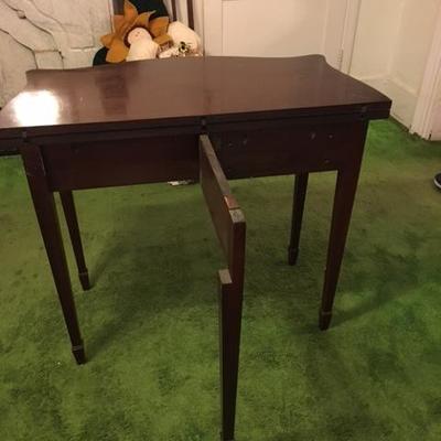 Vintage Sheraton Style Game Table