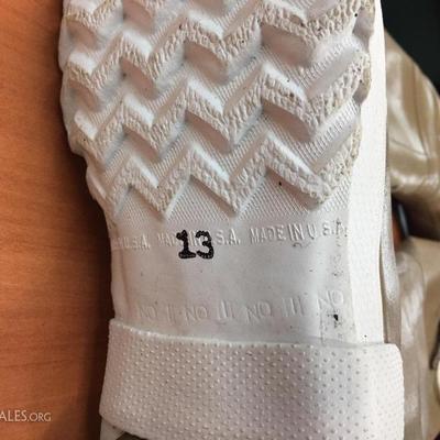 Waders size 13