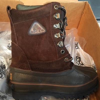 Kids boot size 1