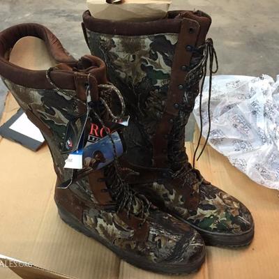Rocky boots size 14 M