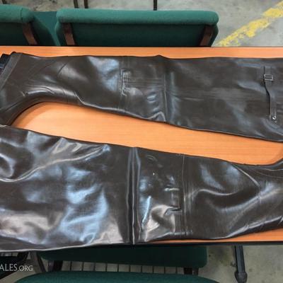 Waders size 8