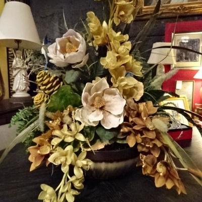 LARGE SILK FLORAL ARRANGEMENT, ONE OF SEVERAL AVAILABLE