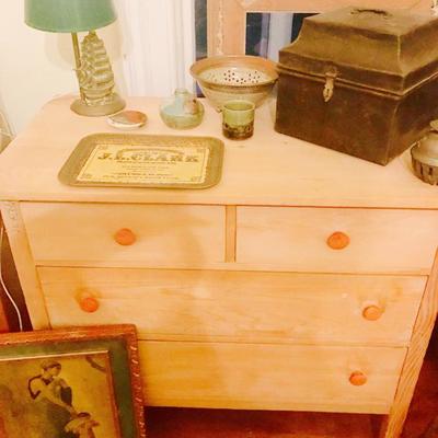 1920s pine dresser/chest of drawers, country farm house style 

