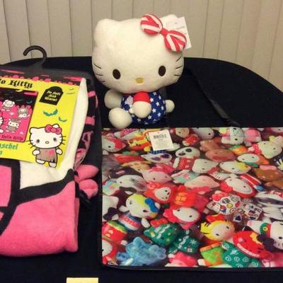 JYR011 Adorable NWT Hello Kitty - Plush, Blanket & More
