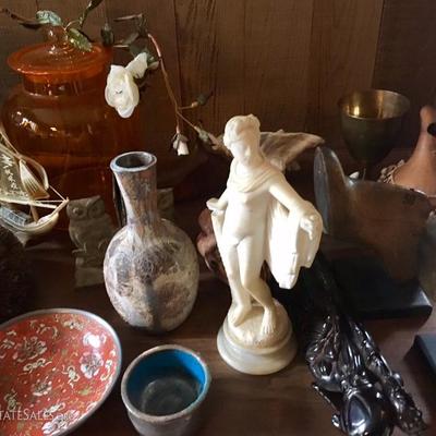 Home decor items and ceramics