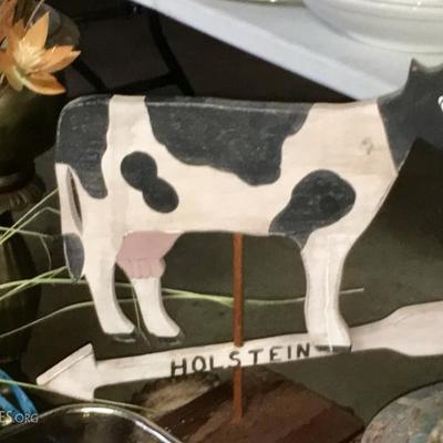 Cow farm decor