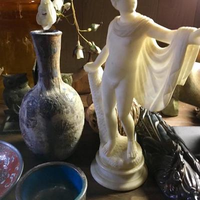 Home decor items and ceramics