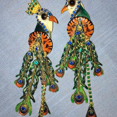 LUNCH AT THE RITZ Vintage Earrings -- collectors will love