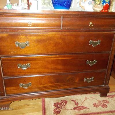 Hungerford chest of drawer $110
44 X 19 X 34