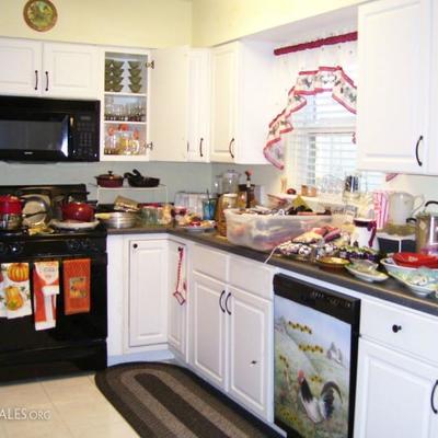 Packed kitchen - cookware, bakeware, small appliances, more