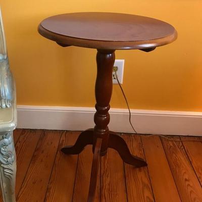 Round Accent Table