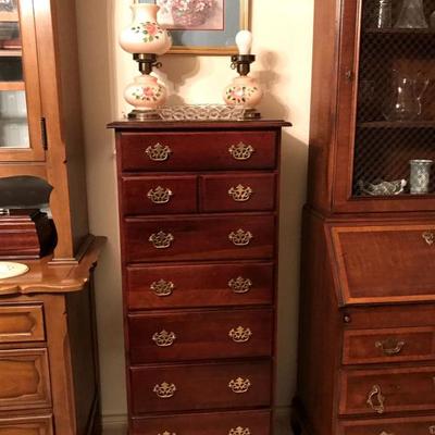 Beautiful condition tall slim Chippendale style chest of drawers