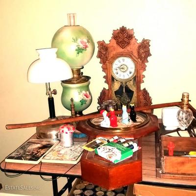 Gone with the Wind Lamp, antique clock, lamp, pie birds
