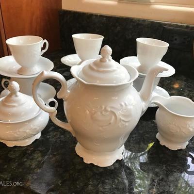 White porcelain tea set, Poland