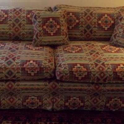 Sofa $300
76