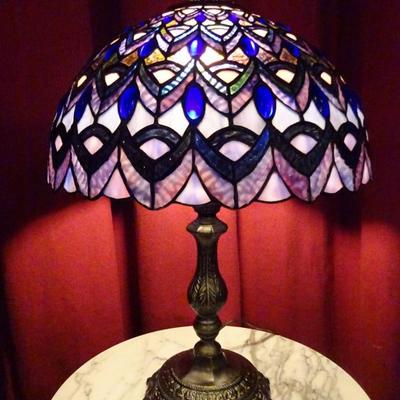 COLLECTION OF TIFFANY STYLE LEADED GLASS LAMPS