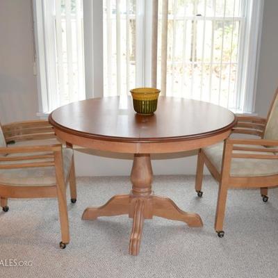 Canadel table with additional leaf and 4 chairs